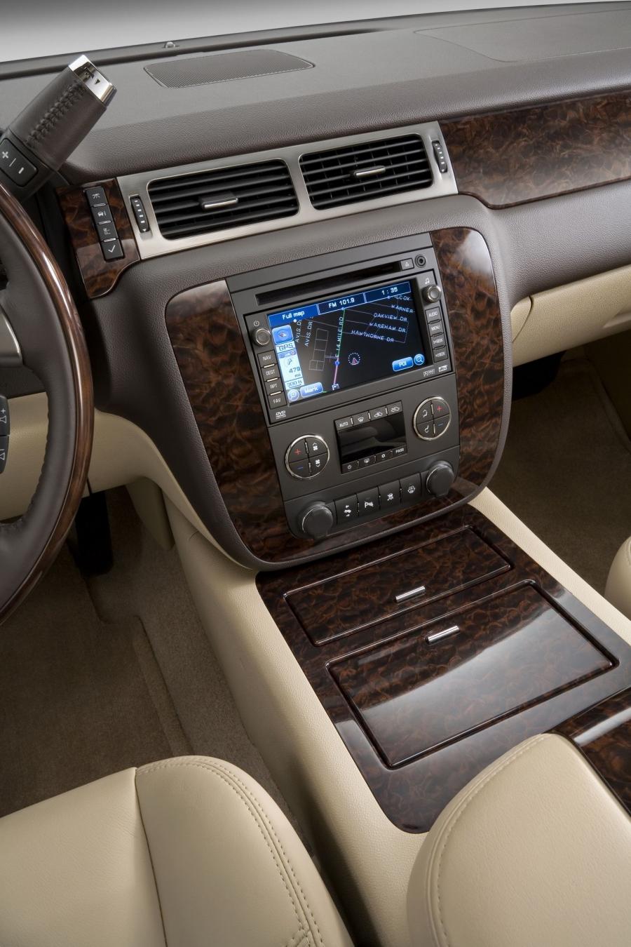  GMC Sierra Denali 2007 года  (фото 19 из 43)